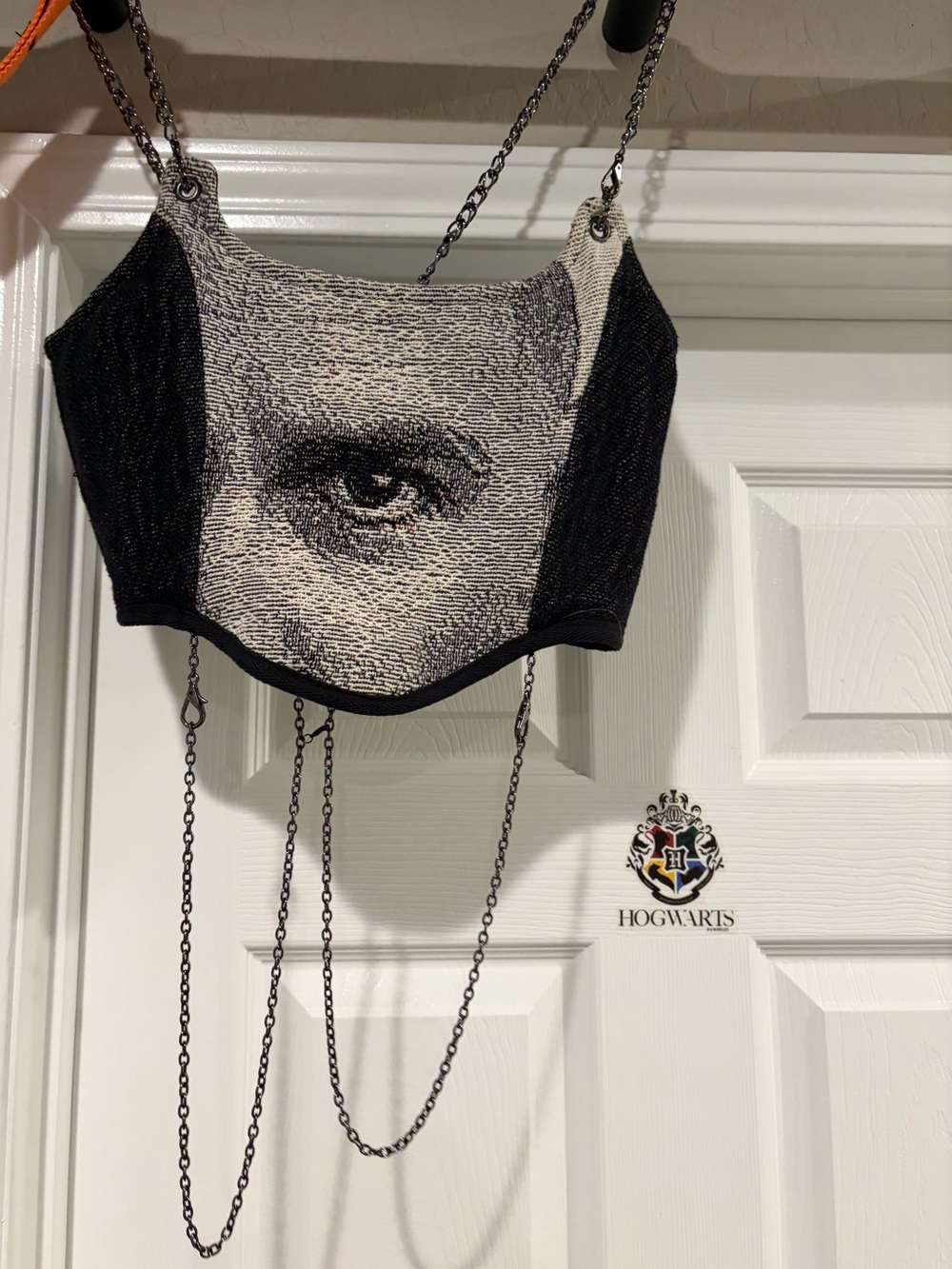 Black & Cream Graphic Eye Chain-Detail Crop Top